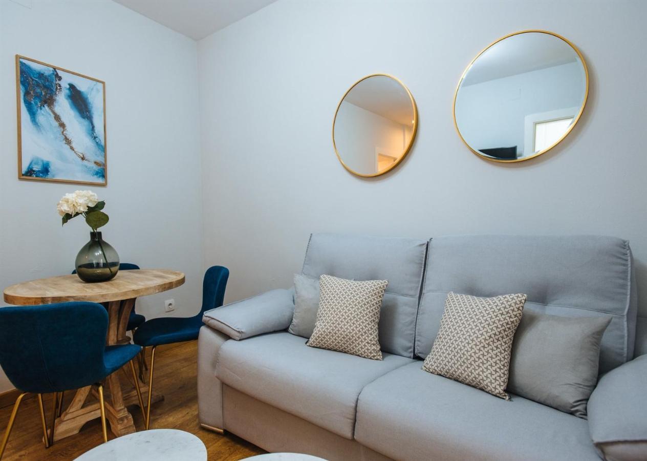 Feijoo Suite Apartment Seville Exterior photo